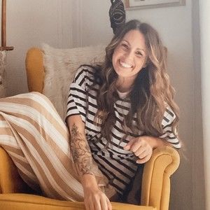 Meet your Posher, Posh